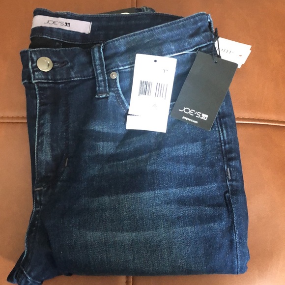BNWT Joe’s Jeans Mid Rise Skinny Jean! - Picture 8 of 9
